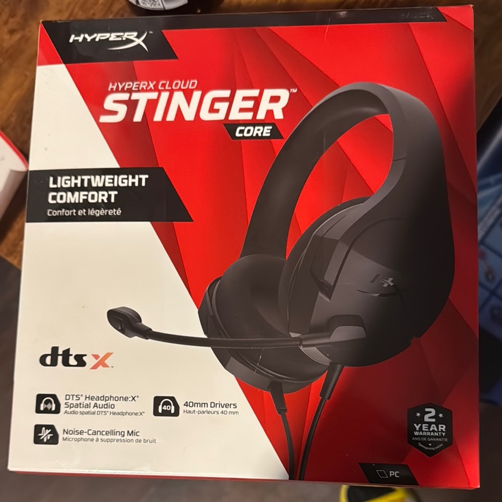 Hype Cloud Stinger Core Headset - Black and Red
